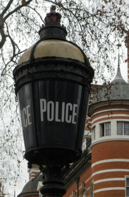London: Sherlock Holmes Tour by Black Cab - 221B Baker Street: The Photo Outside and the New Building Used in Sherlock