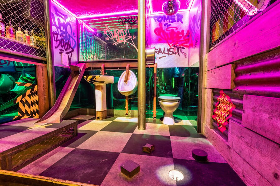London: Shoreditch Junkyard Golf Tickets for 9 or 18 Holes - Key things to know before you go