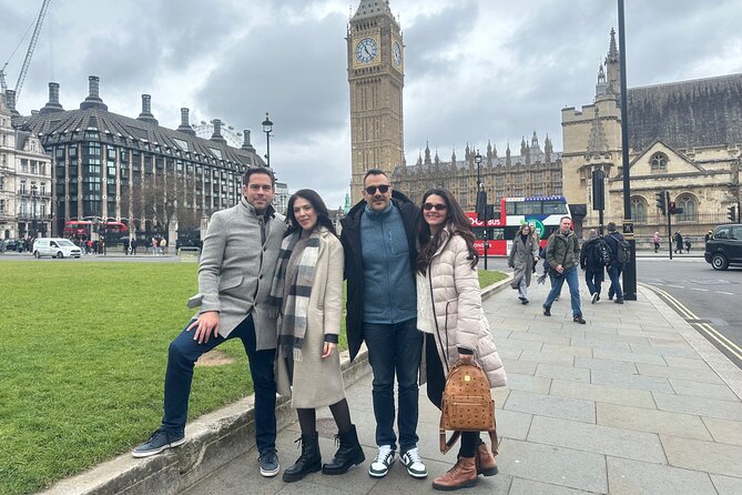 London Sightseeing Private Black Cab Tour with Hotel Pick Up - St. Paul’s Cathedral dome spotting without ticket pressure