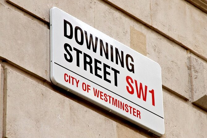 London Sightseeing Walking Tour with 30+ sights - Westminster Abbey and Parliament Square: the places where UK history gets loud