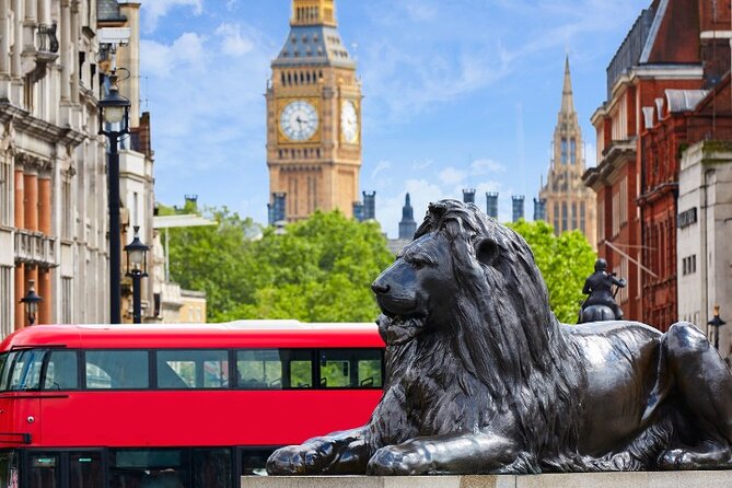 London Sightseeing Walking Tour with 30+ sights - Tower of London and Tower Bridge: medieval power meets modern city views
