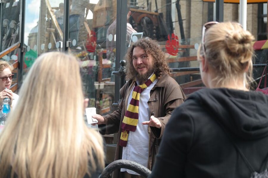 London: Small Group Harry Potter Locations Walking Tour - Bank of England and Gringotts: fantasy meets real-world architecture
