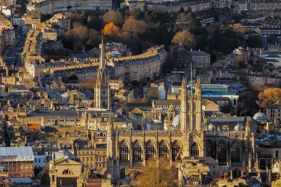 London: Small Group Stonehenge and Bath Tour & Secret Site - Exterior Drive Highlights: Royal Crescent and Dickens-Era Bath