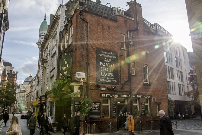 London Soho District Guided Walking Tour Semi-Private 12ppl Max - Piccadilly Circus and Shaftesbury Avenue: the loud intro