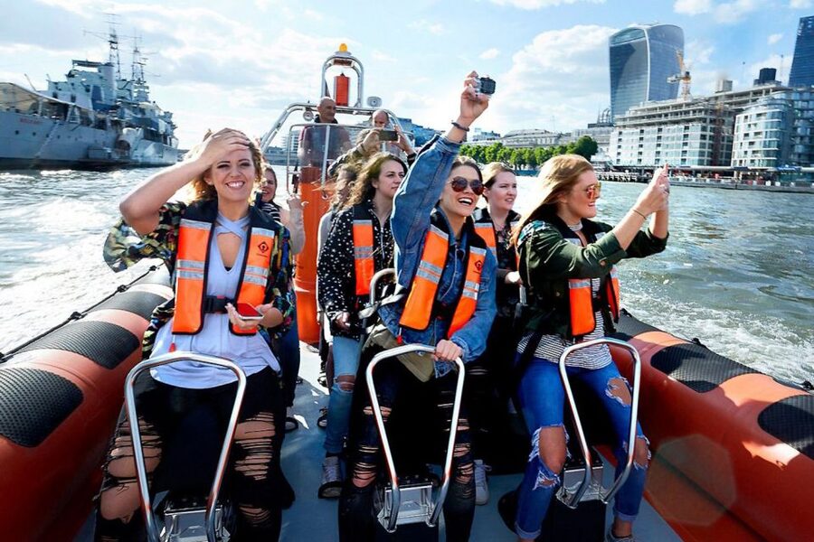London: Speedboat Tour Through Heart of the City - Tower Bridge Photo Time: The Selfie Moment You’ll Actually Want