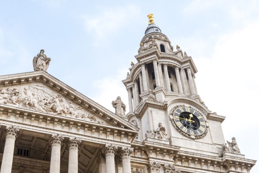 London: St Paul's Cathedral Entry Ticket - Crypt visit: tombs that add meaning to the architecture