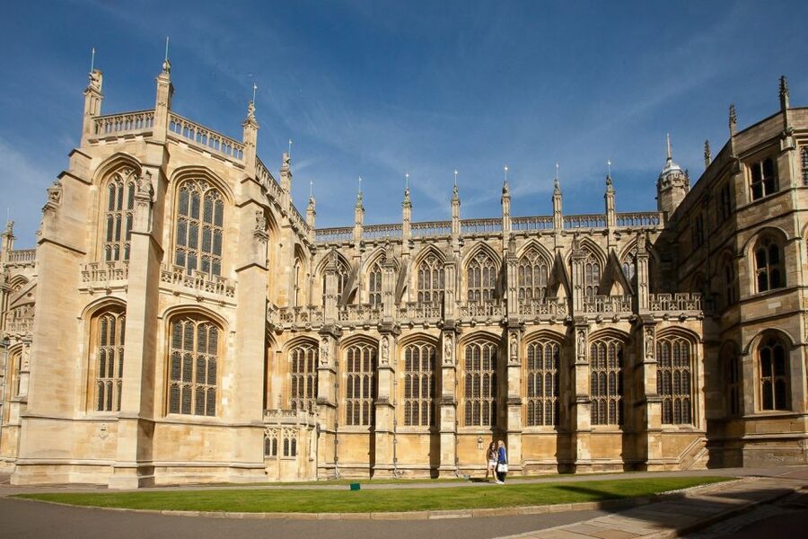 London: Stonehenge, Windsor Castle, Bath, Lacock & Pub Lunch - How the pace feels on the ground (and who it suits best)