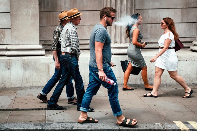 London Street Photo workshop - London Bridge to Borough Market: Finding Street Scenes With Character