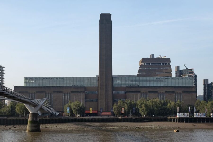 London: Tate Modern Official Guided Tour - The stops that matter: famous works, plus the context that makes them click