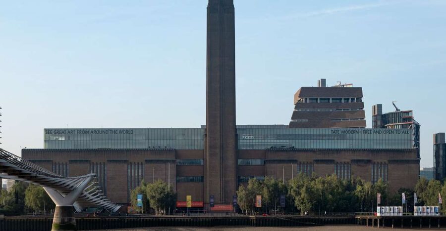London: Tate Modern Official Guided Tour - Architecture and history: why the building feels like part of the exhibit