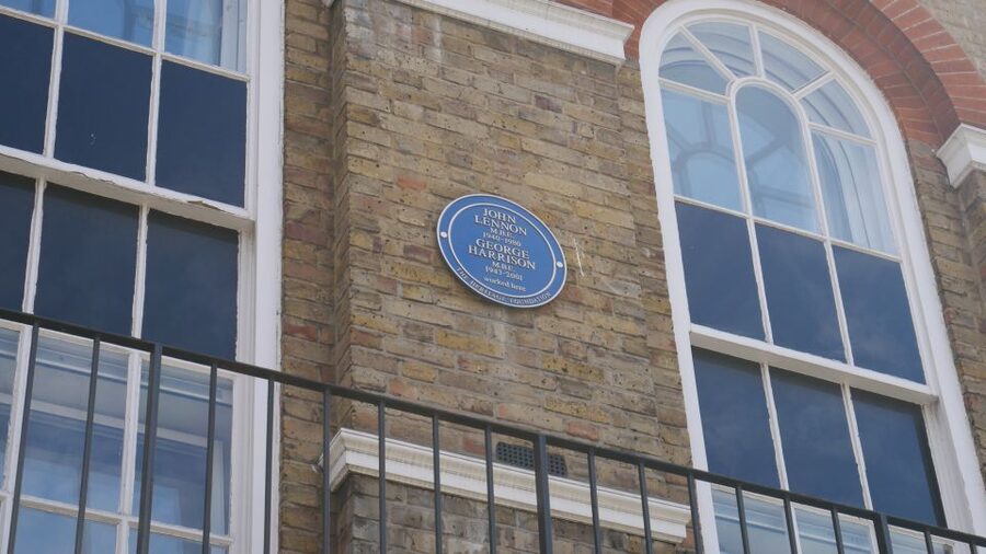 London: The Beatles Walking Tour of Marylebone and Abbey Rd - Start at Baker Street: the Beatles Store, meet your guide, get your bearings