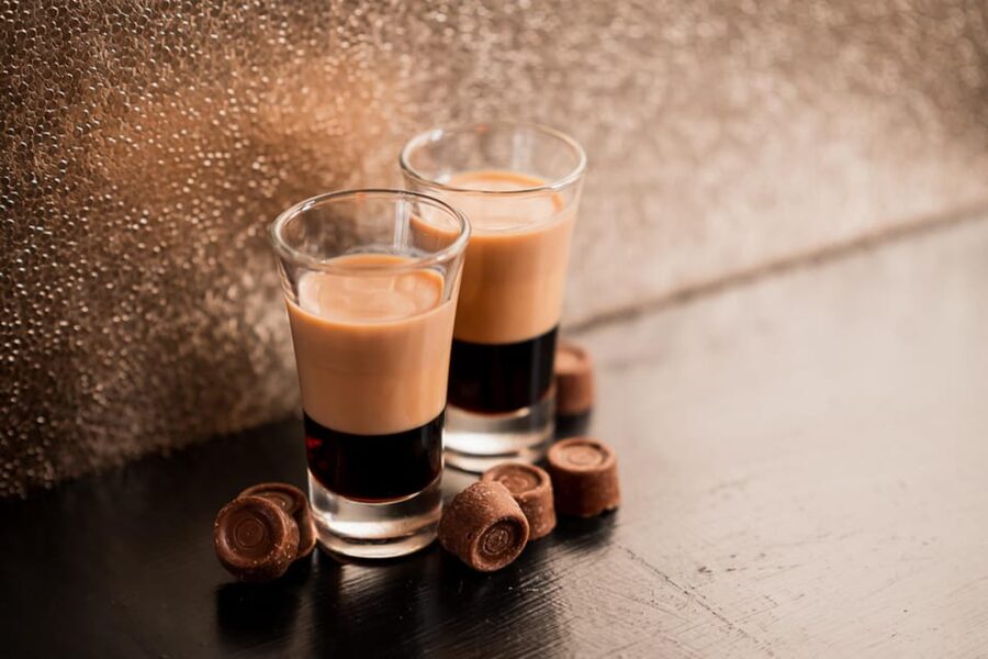 London: The Chocolate Cocktail Club - Small group of 10: how that changes the vibe