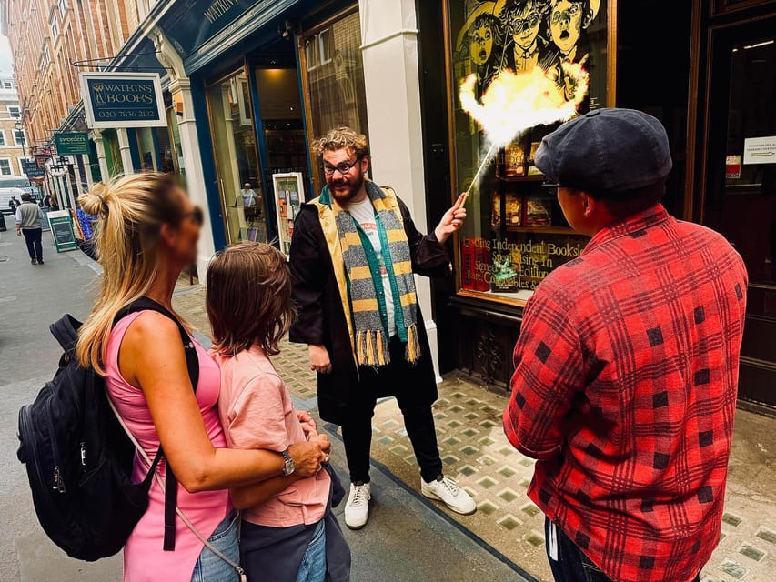 London: The Harry Potter Walking Tour with Potter-Vision - Finishing in Trafalgar Square, with Gringotts spotting