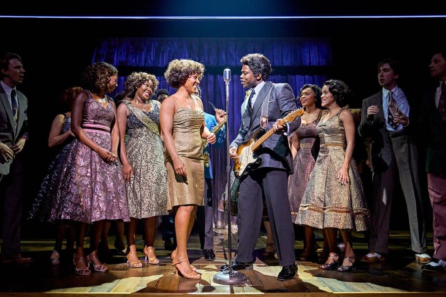 London: The Tina Turner Musical & 2-Course Pre-Show Meal - The short walk to Aldwych Theatre: why this works