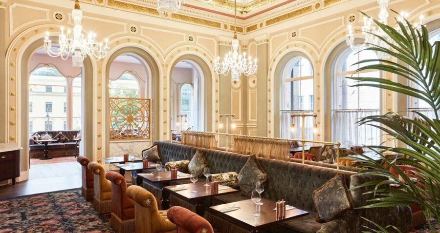 London: The Tina Turner Musical and Meal with Sparkling Wine - FAQ