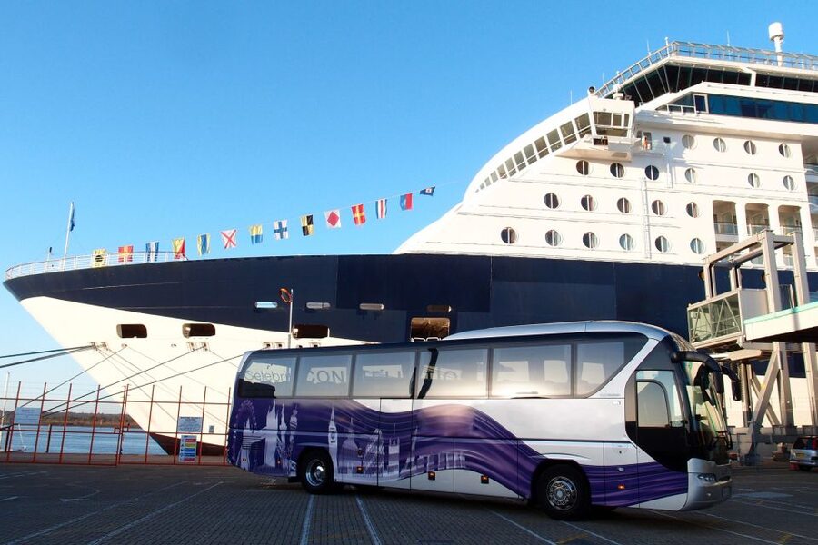 London to Southampton Cruise Terminal via Stonehenge - Why This London-to-Southampton Transfer Feels Like More Than a Ride