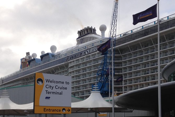 London to Southampton Cruise Terminals Private Port Transfer - Getting Dropped Off at Southampton Port or a Southampton Hotel