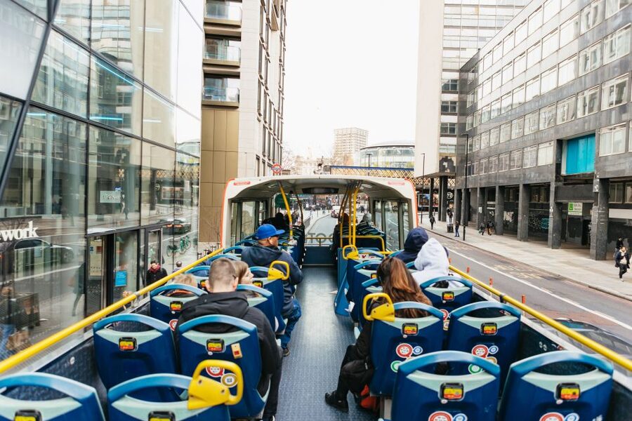 London: Tootbus Must-See Hop-On Hop-Off Bus Tour with Cruise - Using the Walking Tours Inside the App