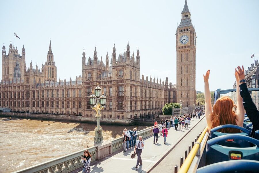 London: Tootbus Must-See Hop-On Hop-Off Bus Tour with Cruise - St. Paul’s Cathedral: A Stop That Rewards Time