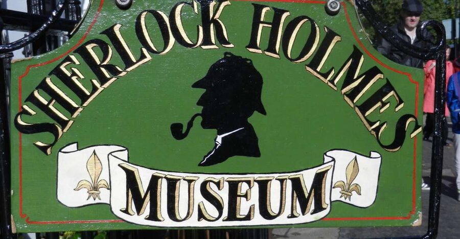 London: Top 30 Sights Tour and Sherlock Holmes Museum - Meeting Outside The Ritz, Getting Oriented Fast
