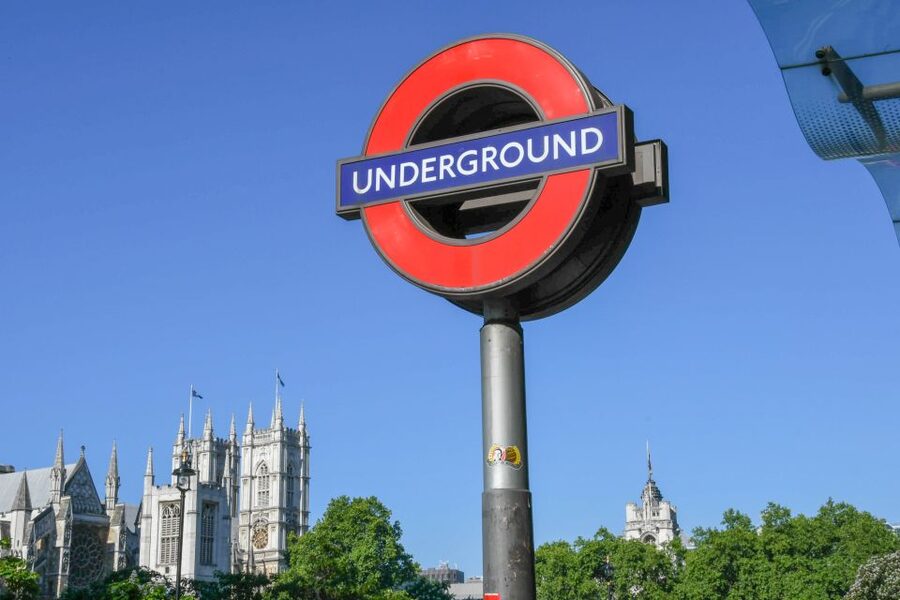 London: Top 30 Sights Walking Tour & St Pauls Cathedral - Southbank Centre to Borough Market: River London With Real Character