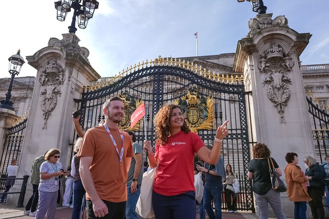 London Tour: Changing of the Guard, Westminster Abbey & Tower - The Downing Street exterior quick stop, then St James Park for breathing space