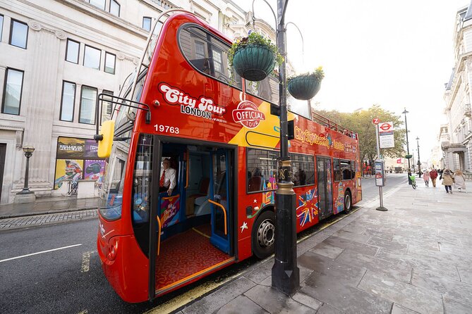 London Tour Hop-on Hop-off Bus with Optional Thames River cruise - Price and what you actually get for $57.59