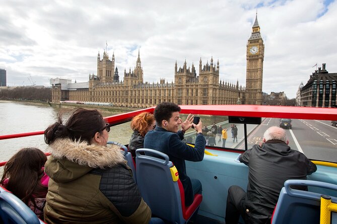 London Tour Hop-on Hop-off Bus with Optional Thames River cruise - Thames River cruise: the best way to turn 1 day into 2 modes