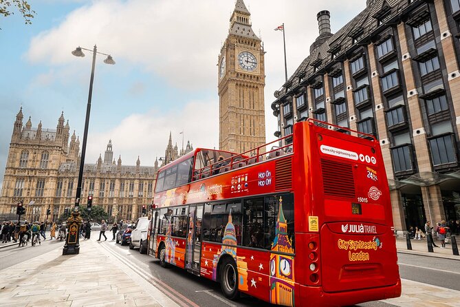 London Tour Hop-on Hop-off Bus with Optional Thames River cruise - Onboard comfort: headsets, Wi-Fi, and the top-deck rhythm