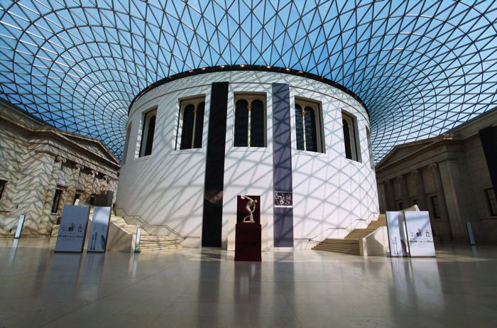 London: Tour of the British Museum - Meeting at Great Russell Street, and how to actually find your guide