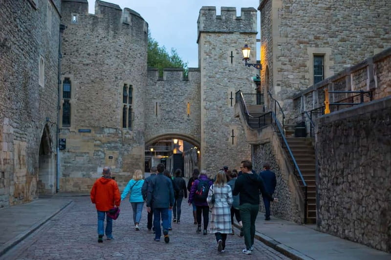 London: Tower of London After Hours Tour and Key Ceremony - Who This Tour Fits Best (and Who Might Feel Frustrated)