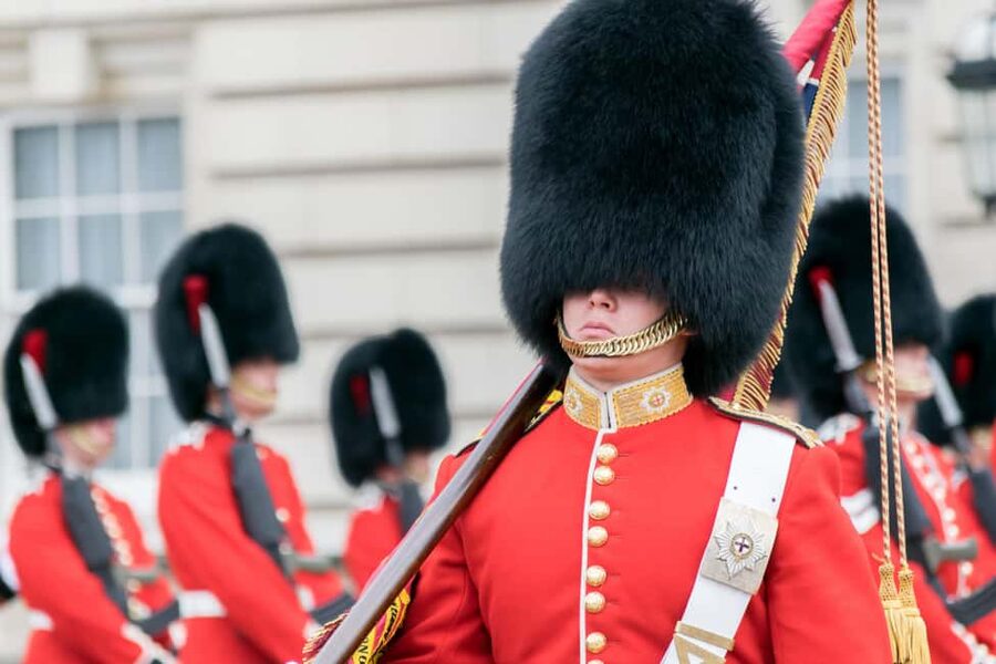 London: Tower of London & Changing of the Guard Experience - Key Things To Know Before You Go