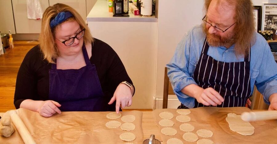 London: Traditional Pork Pie Cookery Class - The pork pie step-by-step, starting with pastry the right way