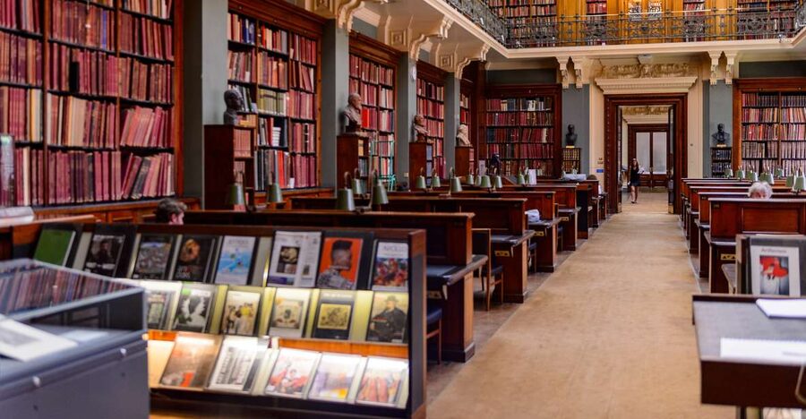 London: Victoria and Albert Museum Private Guided Tour - Key things I’d plan around before you go
