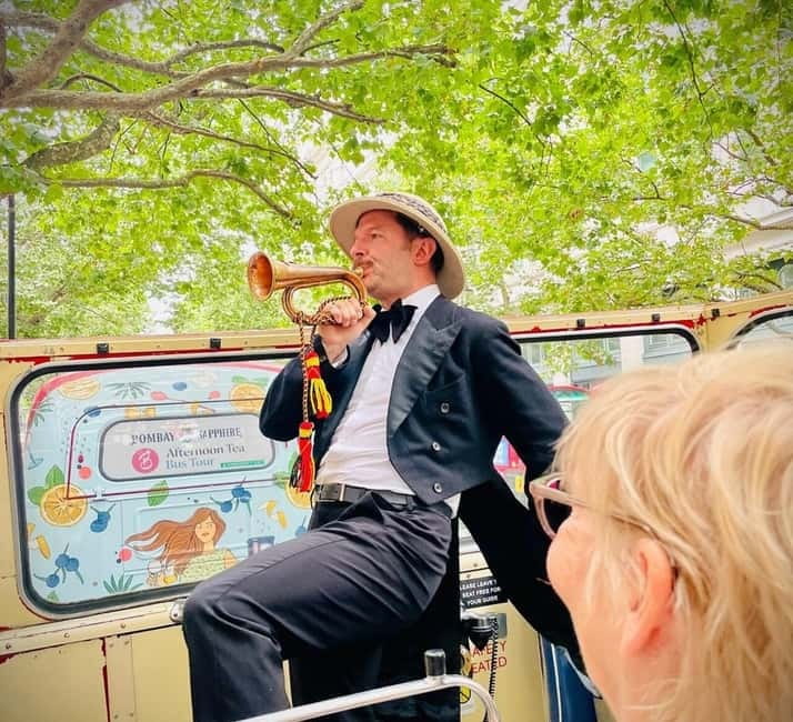 London Vintage Bus Tour: Live Comedy Sightseeing Show - What you see from the open-top Routemaster, including real limits