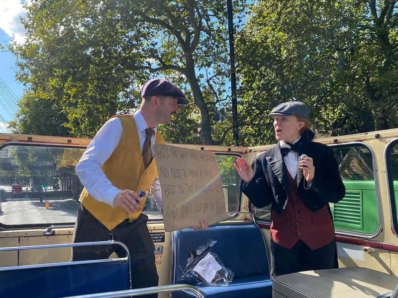 London Vintage Bus Tour: Live Comedy Sightseeing Show - Comfort, crowding, and sound on a classic bus
