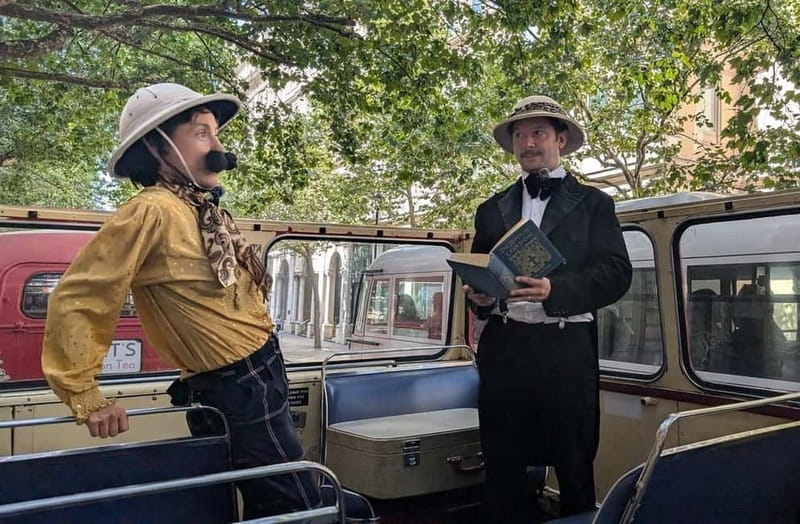 London Vintage Bus Tour: Live Comedy Sightseeing Show - Who this vintage comedy bus tour suits best