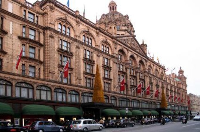 London Vintage Bus Tour with Cream Tea at Harrods - A 4.5-Hour London Loop That Lets You See a Lot Fast