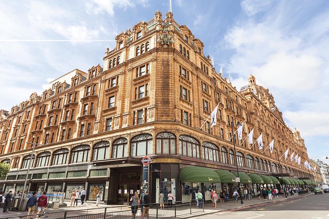 London Vintage Bus Tour with Cream Tea at Harrods - Weather, Comfort, and Real-Life London Timing