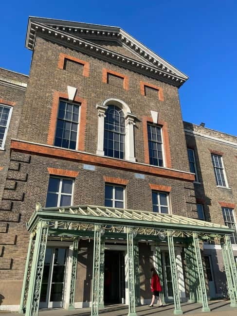 London: VIP Kensington Palace Gardens Tour & Royal High Tea - Price and Value: Is $154.90 Worth It?