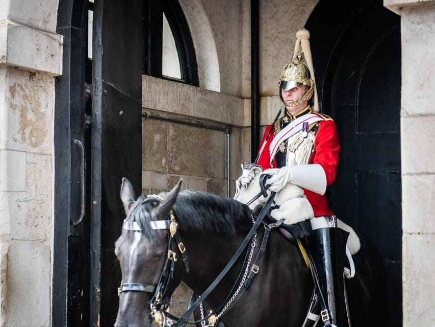 London: Walking Tour & Westminster Abbey Skip-the-Line Entry - Timing, what to wear, and the luggage rule that catches people