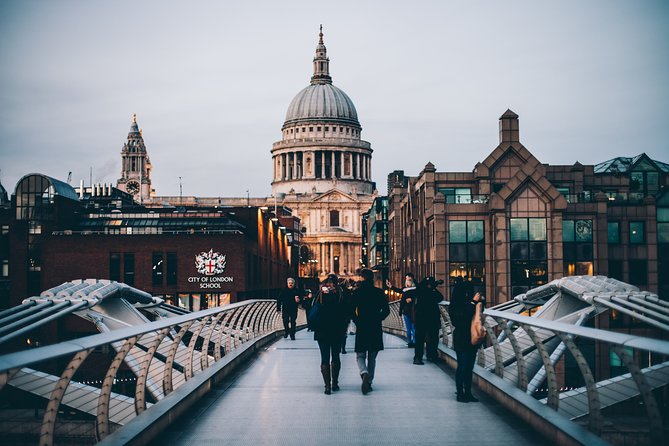 London Walks - 12 Self-Guided Audio Walking Tours - Why This London Walks Audio Pass Feels Different