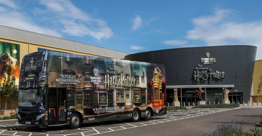 London: Warner Bros. Studio Tour with Transfers - Platform 9 3/4 and Hogwarts Express: photo ops plus a ride experience