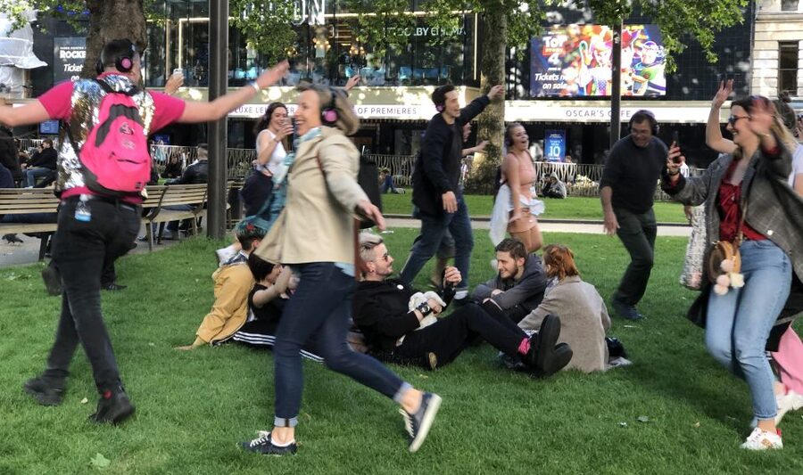 London West End Musical Silent Disco Walking Tour Top 1% - Comfort, Clothing, and Common Sense Tips That Actually Matter