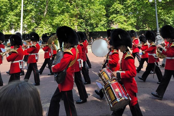 London: Westminster Abbey, Big Ben & Changing of the Guards Tour - Guide Style Is the Real Upgrade: From Adrian to Jane to Toby