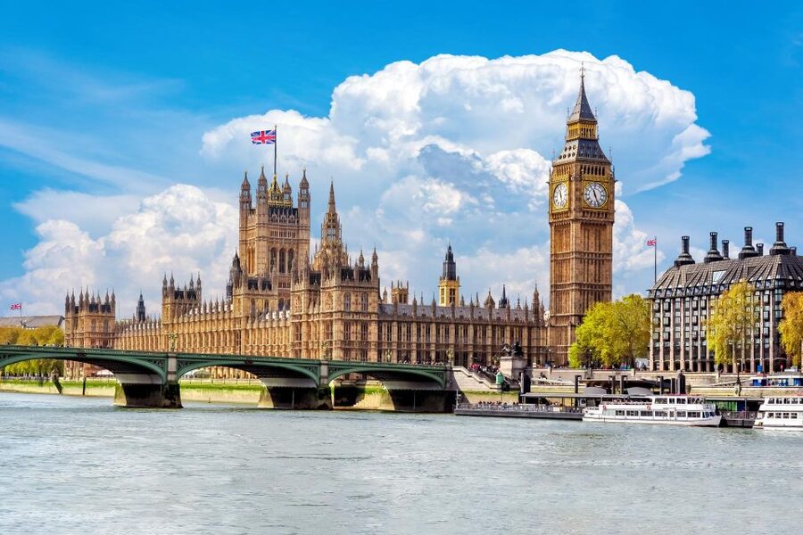 London Westminster Abbey French Tour with Fast-Track Tickets - Who this tour suits best (and who should skip it)