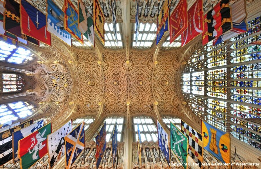 London: Westminster Abbey Guided Tour - Gothic architecture and stained glass, without the academic fatigue