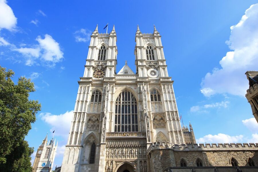 London: Westminster Abbey & Optional Parliament Tour - Meeting at the Abbey Shop, then stepping into the main event