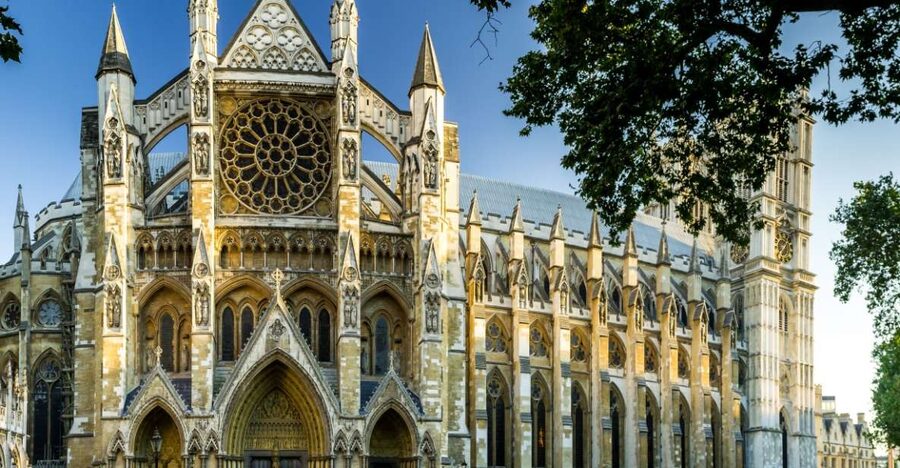 London: Westminster Abbey Skip-the-line Entry & Guided Tour - St. Margaret’s Church: when the walking gets more personal