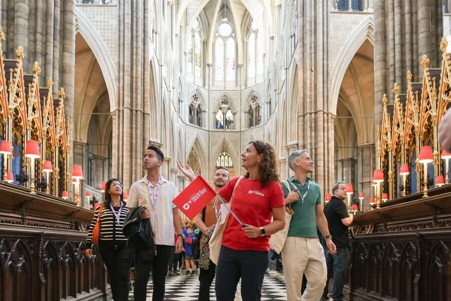 London: Westminster Abbey, Tower of London and Boat Tour - Thames cruise: great city views, but treat it like transportation too